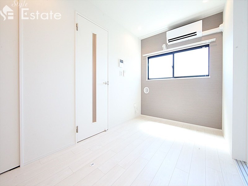 居室・リビング　同仕様写真