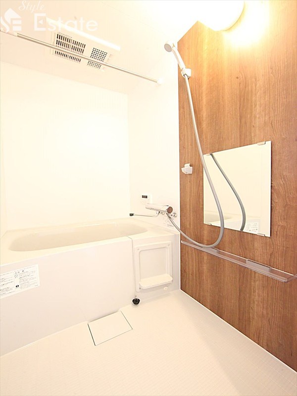 バス・シャワールーム　同仕様写真