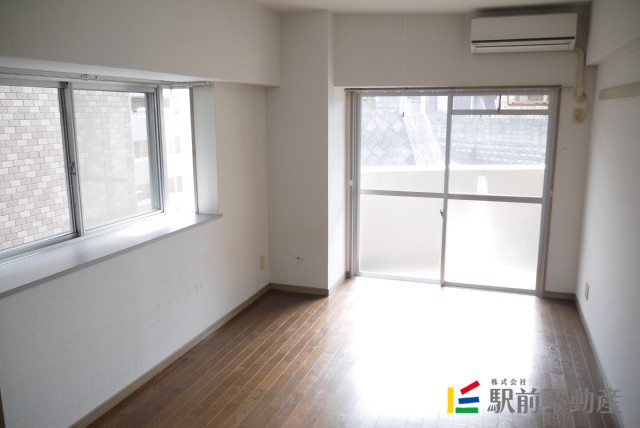 居室・リビング　広々８．５帖！