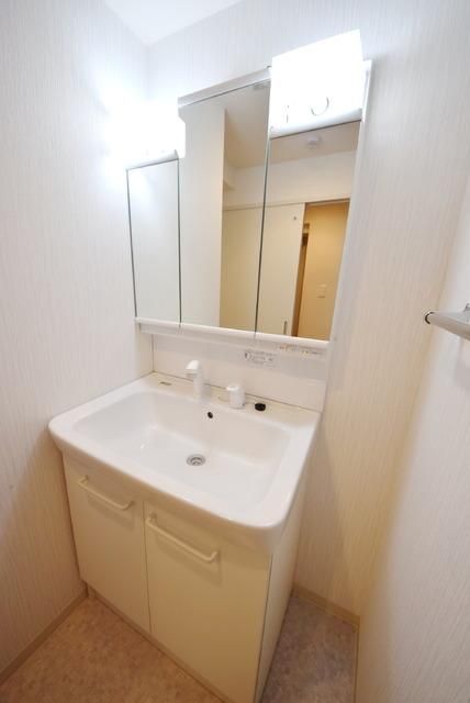 洗面設備　独立洗面台