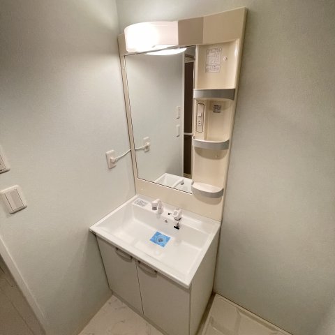 洗面設備　同仕様タイプです