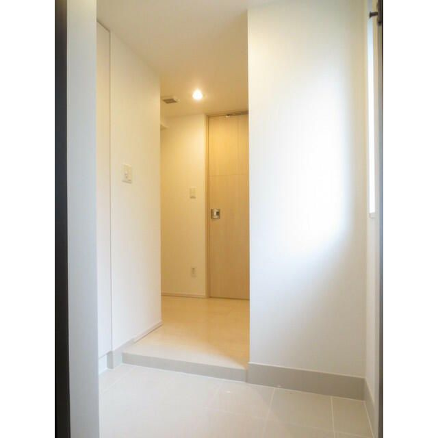 玄関　■モニタ付インターホン■ディンプルキー■ダブルロックドア