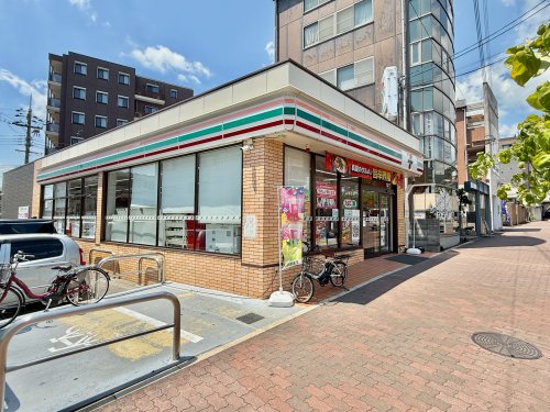 コンビニ　セブンイレブン神戸御影2丁目店（コンビニ）まで307m