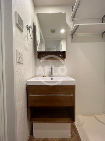 洗面設備　セレニテ中崎町リアン　洗面台