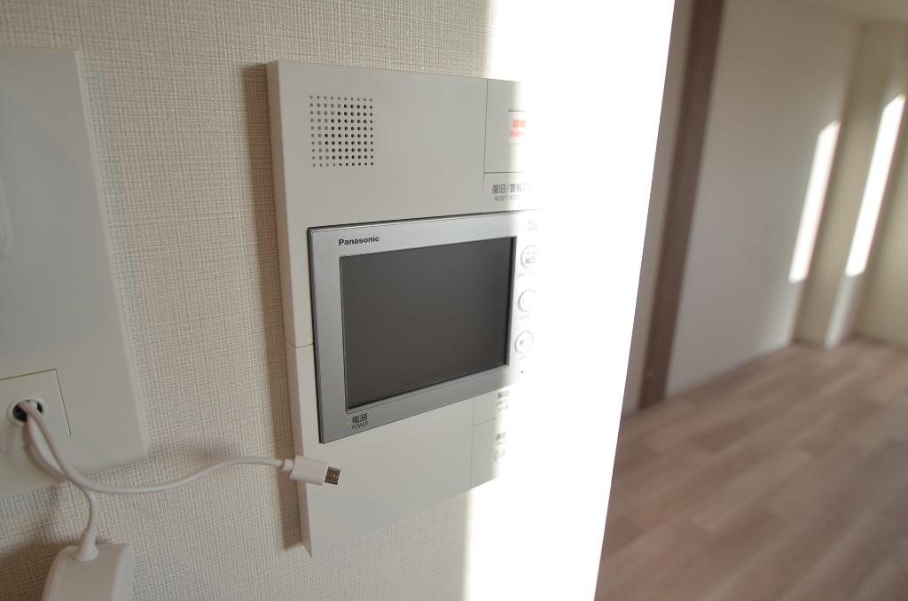 セキュリティ　カメラ付インターホン