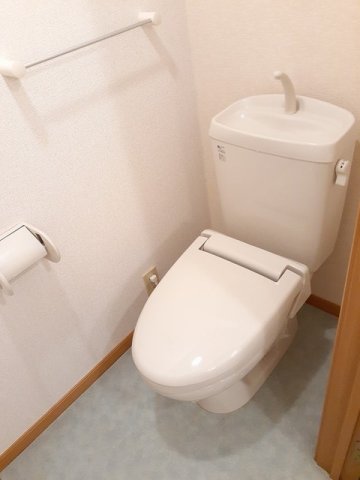 トイレ　シンプルで使いやすいトイレです