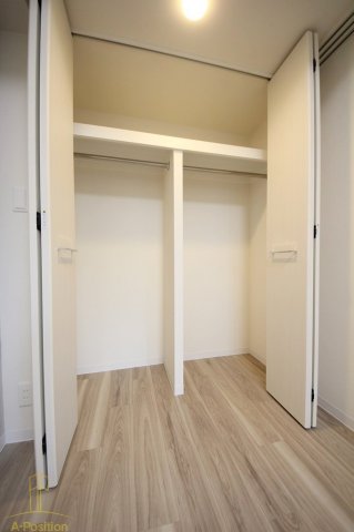 収納　プレサンス梅田東グラッド