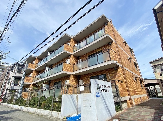建物外観　お洒落な外観です