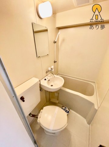 バス・シャワールーム　別部屋参考写真