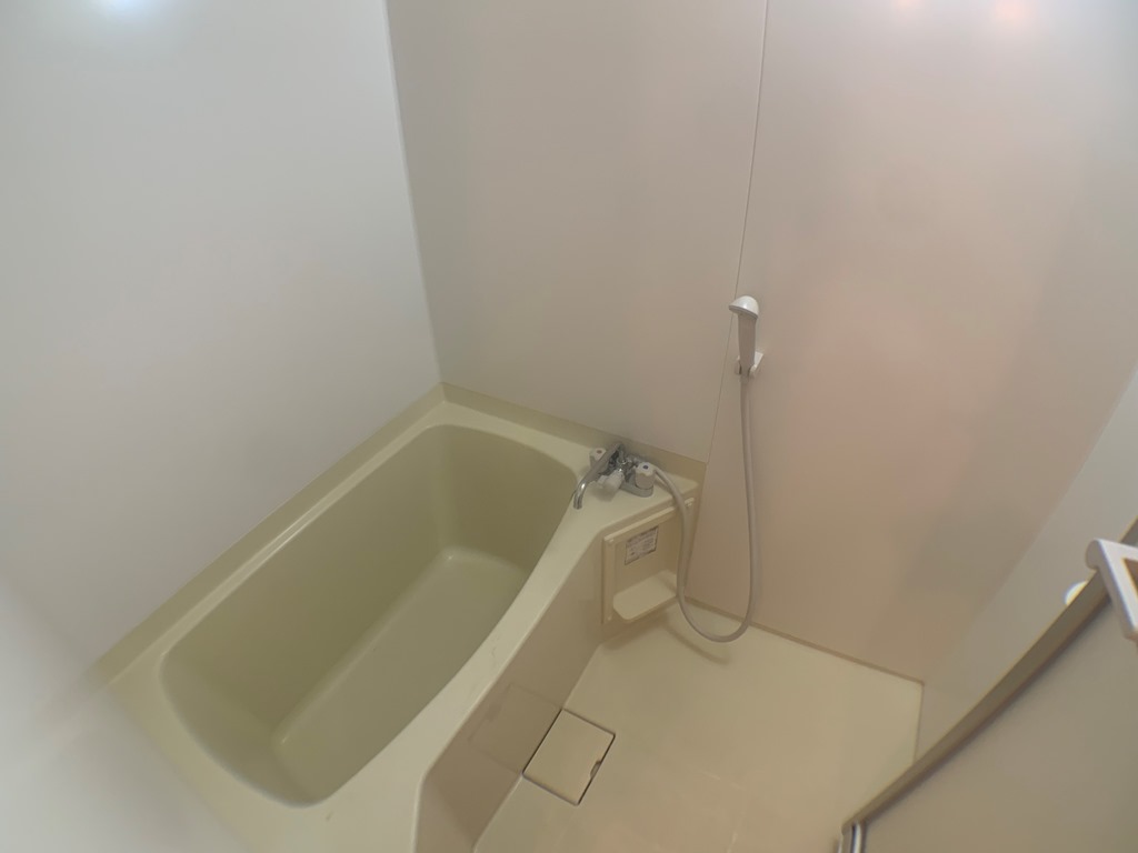バス・シャワールーム　シンプルで使いやすい浴室です！