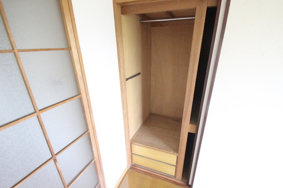 収納　※別部屋の写真です