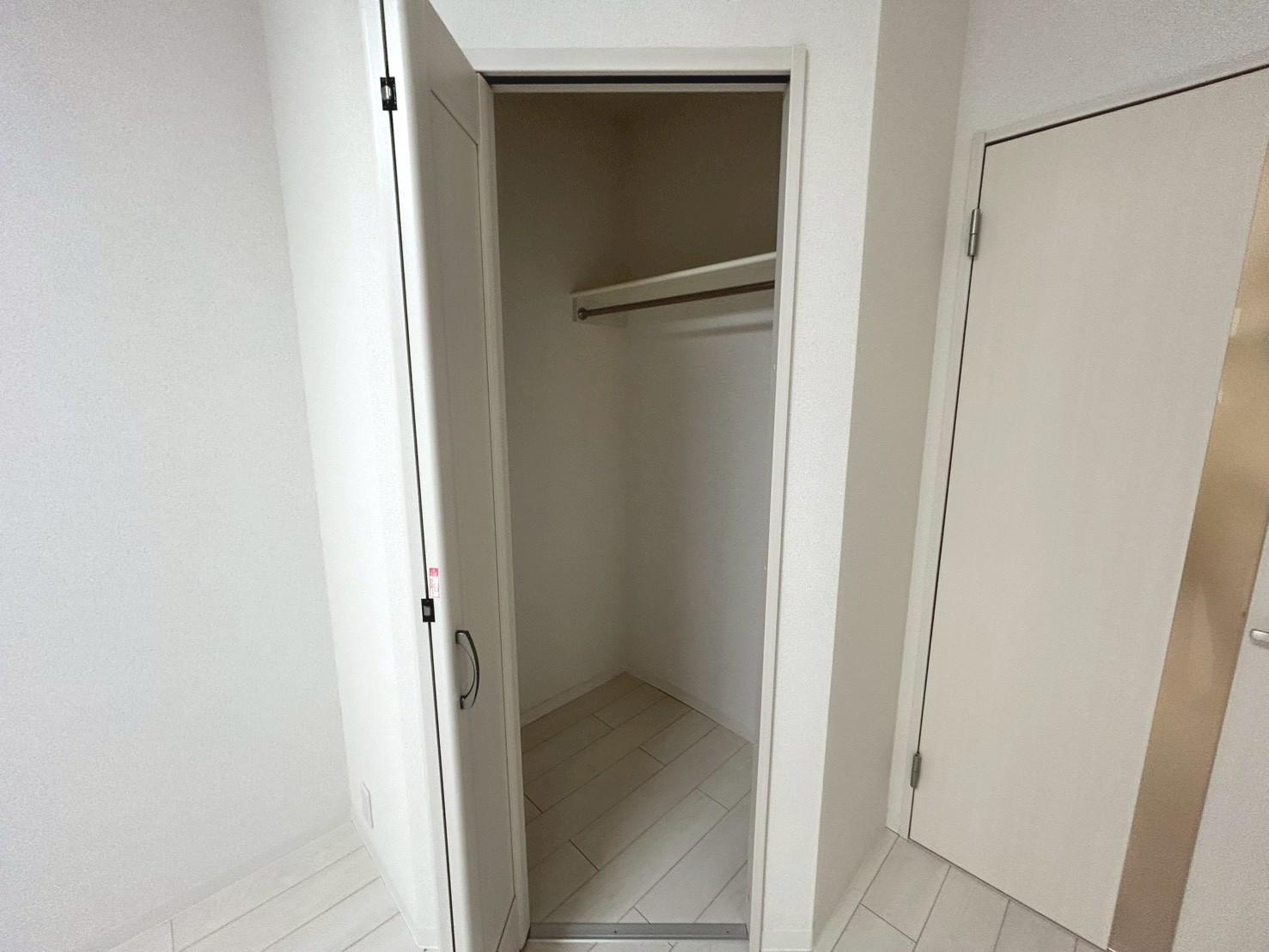 収納　収納力のあるクローゼットです