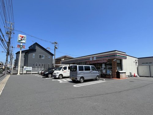 コンビニ　セブンイレブン 千葉柏台店（コンビニ）まで872m