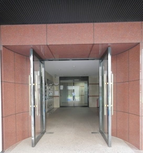 ロビー　★見学予約受付中★