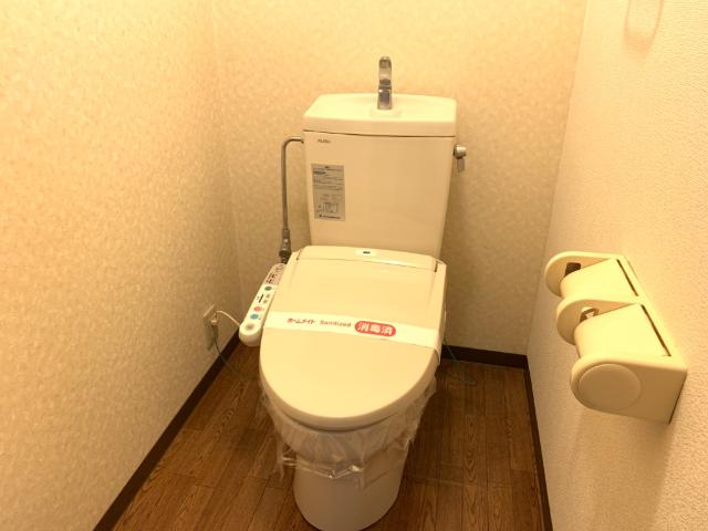 トイレ　トイレ