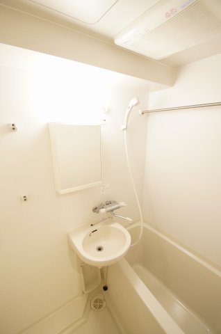 バス・シャワールーム　人気条件の「バス・トイレ別」です。