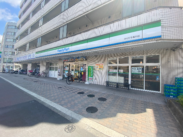コンビニ　ファミリーマートかわだ多摩川店（コンビニ）まで138m