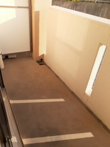 バルコニー　落ち着いた時間を過ごせるバルコニーです