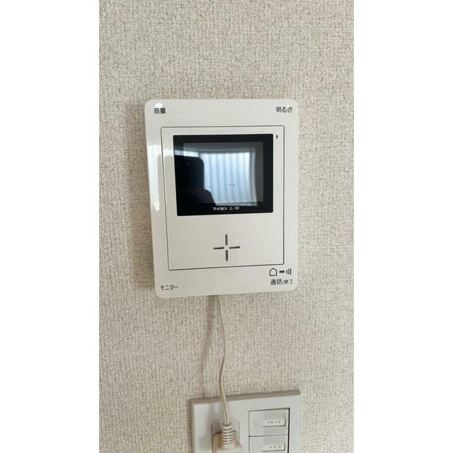 セキュリティ　モニター付きインターホン