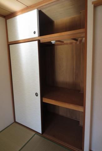 収納　収納たっぷり１間分の押入れ