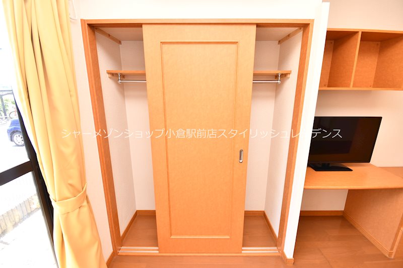 収納　セパレートクローゼット