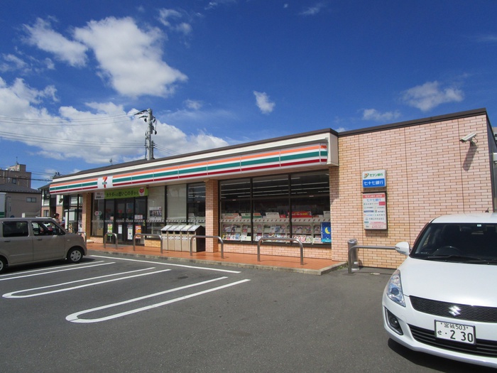 コンビニ　セブンイレブン多賀城八幡4丁目店（コンビニ）まで282m