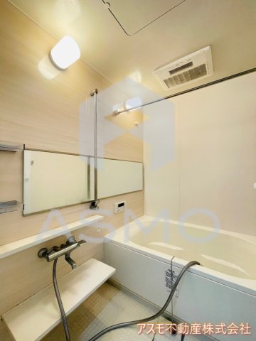 バス・シャワールーム　同マンション別部屋参考写真