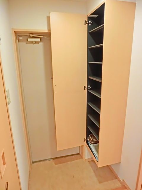 玄関　★明るい玄関周り★