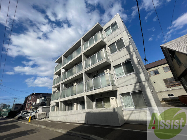 建物外観　札幌市東区北１２条東「ベルガモ東区役所前」