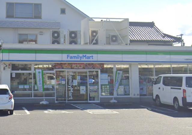 コンビニ　ファミリーマート 大森駅南店（コンビニ）まで457m