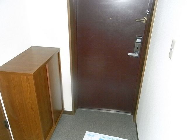 玄関　シューズＢＯＸあり