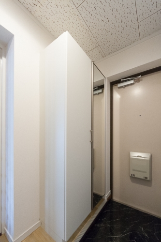 収納　改装工事中のため別部屋参考写真