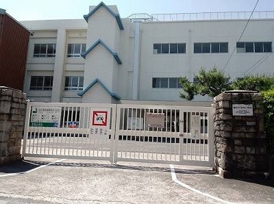 小学校　青崎小学校（小学校）まで500m