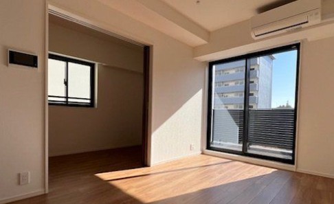 居室・リビング　居間です