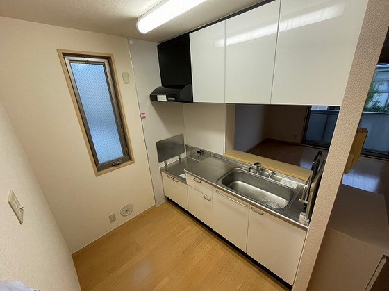 キッチン　※別部屋の写真です