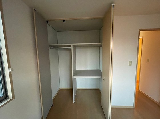 収納　※別部屋の写真です