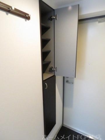 その他設備　シューズボックス