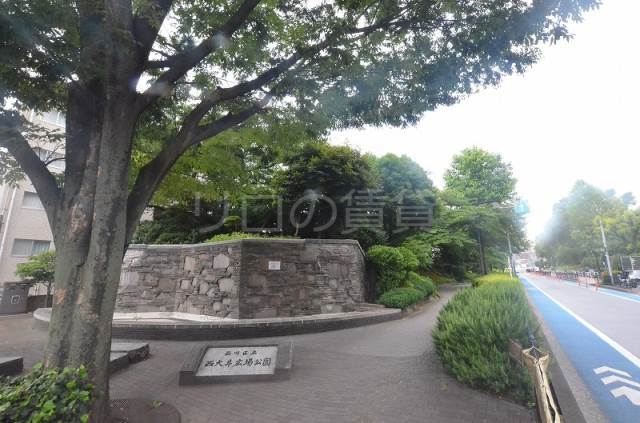 公園　西大井広場公園（公園）まで353m