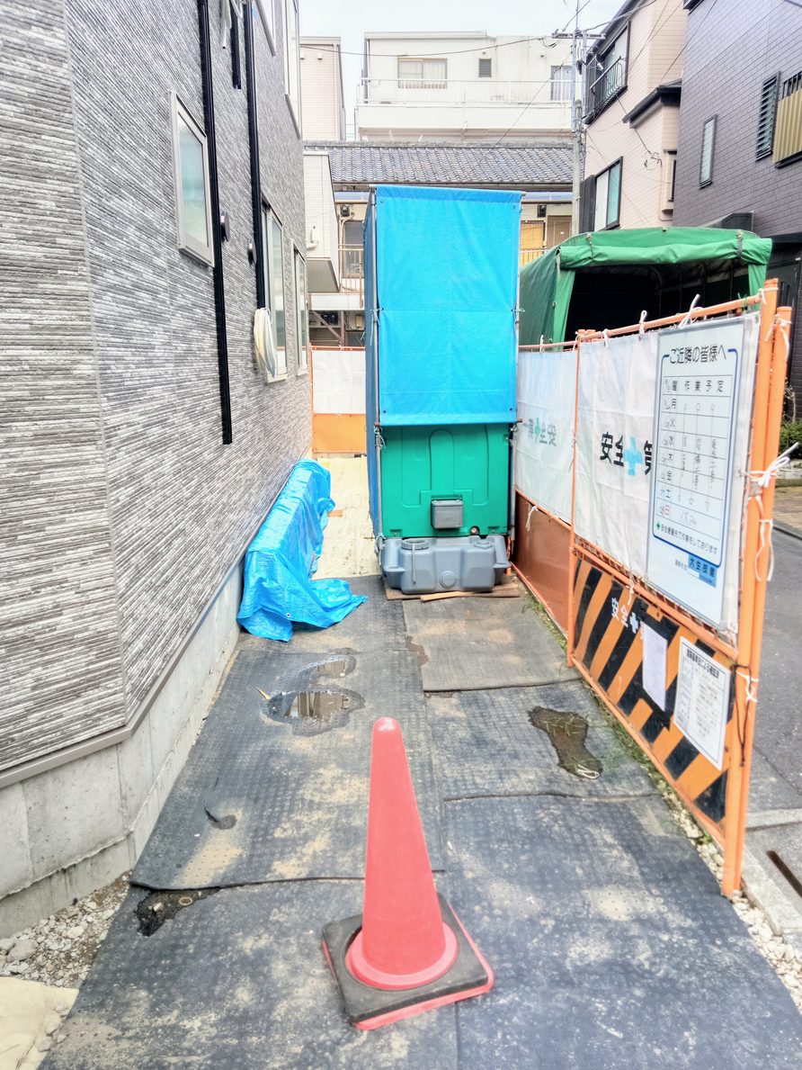 その他共有部分　窓先空地