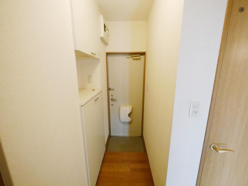 玄関　洗面