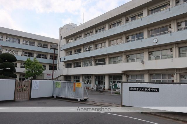 中学校　船橋市立七林中学校（中学校）まで166m