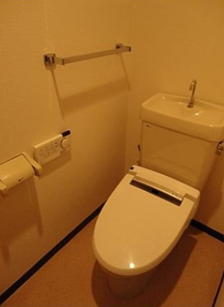 トイレ　トイレもきれいです