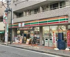 コンビニ　セブンイレブン北小岩6丁目店（コンビニ）まで470m