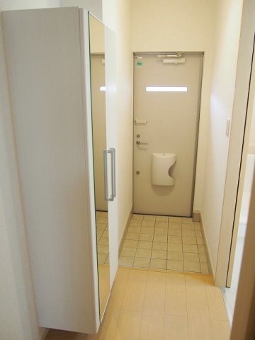 玄関　落ち着いた玄関です