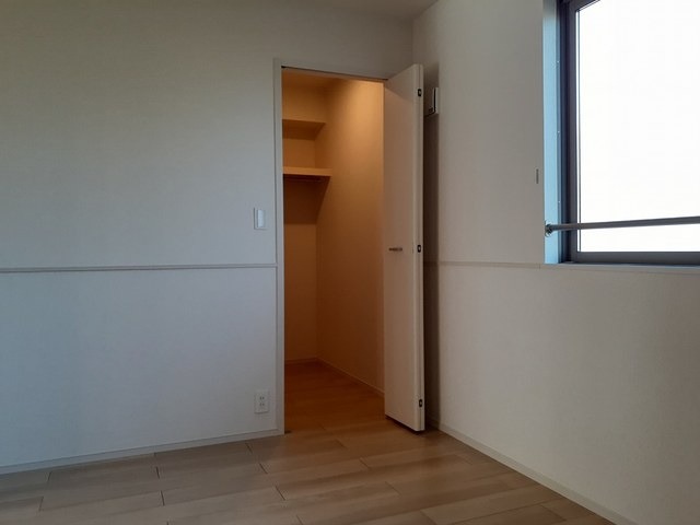 収納　図面と現状に相違がある場合には現状を優先