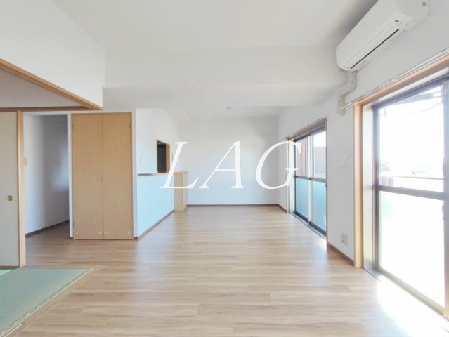 居室・リビング　洋室のお部屋です。