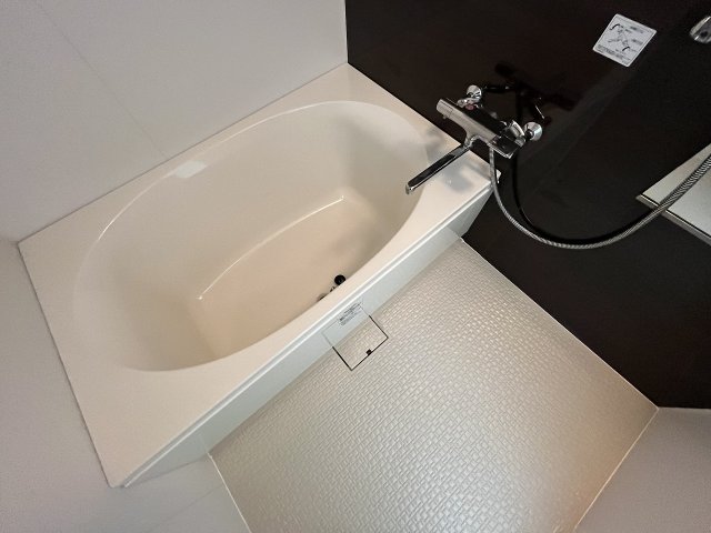 バス・シャワールーム　日々の疲れを癒すお風呂付です