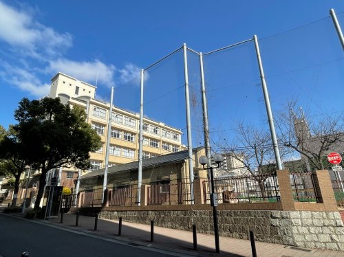 中学校　神戸市立神戸生田中学校（中学校）まで1876m