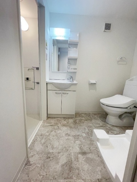 トイレ　同仕様参考写真