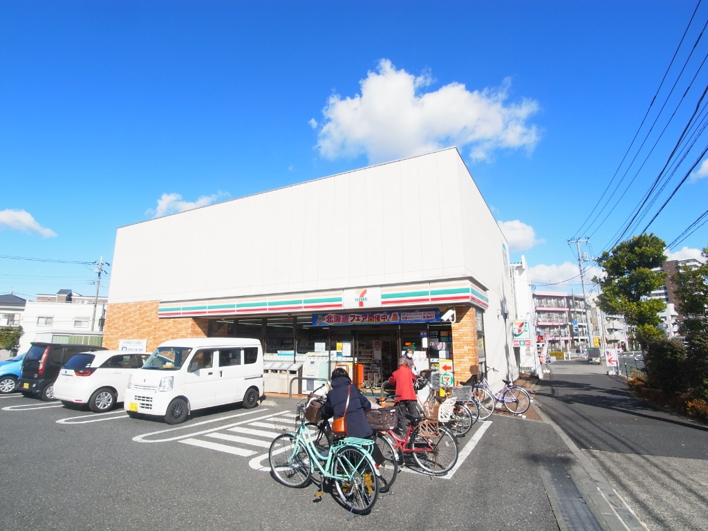 コンビニ　セブンイレブン 葛飾東金町4丁目店（コンビニ）まで405m